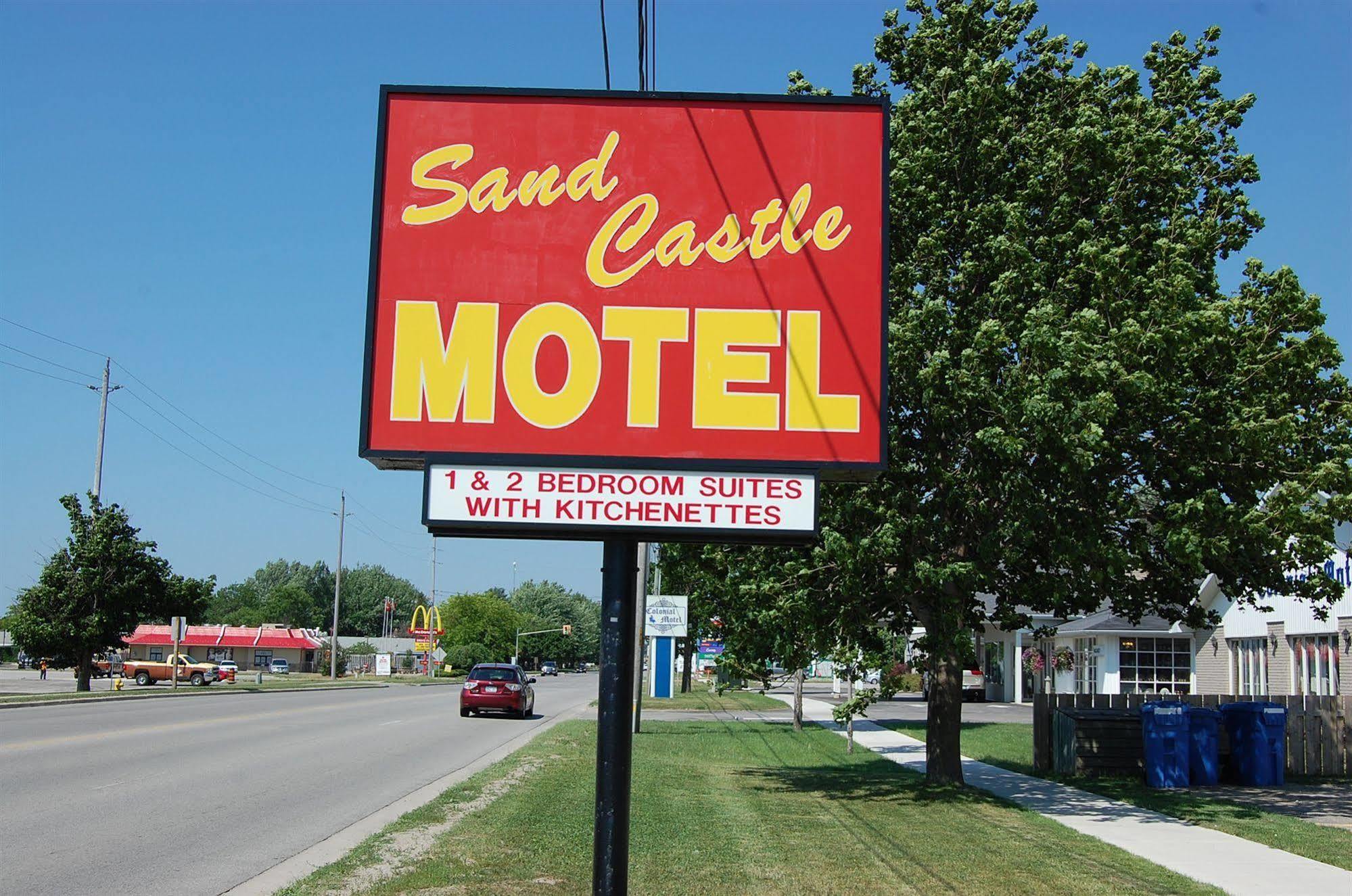 Sand Castle Suites Motel ポート・エルジン エクステリア 写真